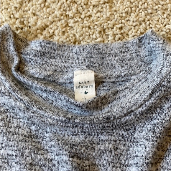 Gray dress - Picture 2 of 2